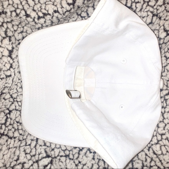 Smiley Face Hat<3 - Picture 3 of 3